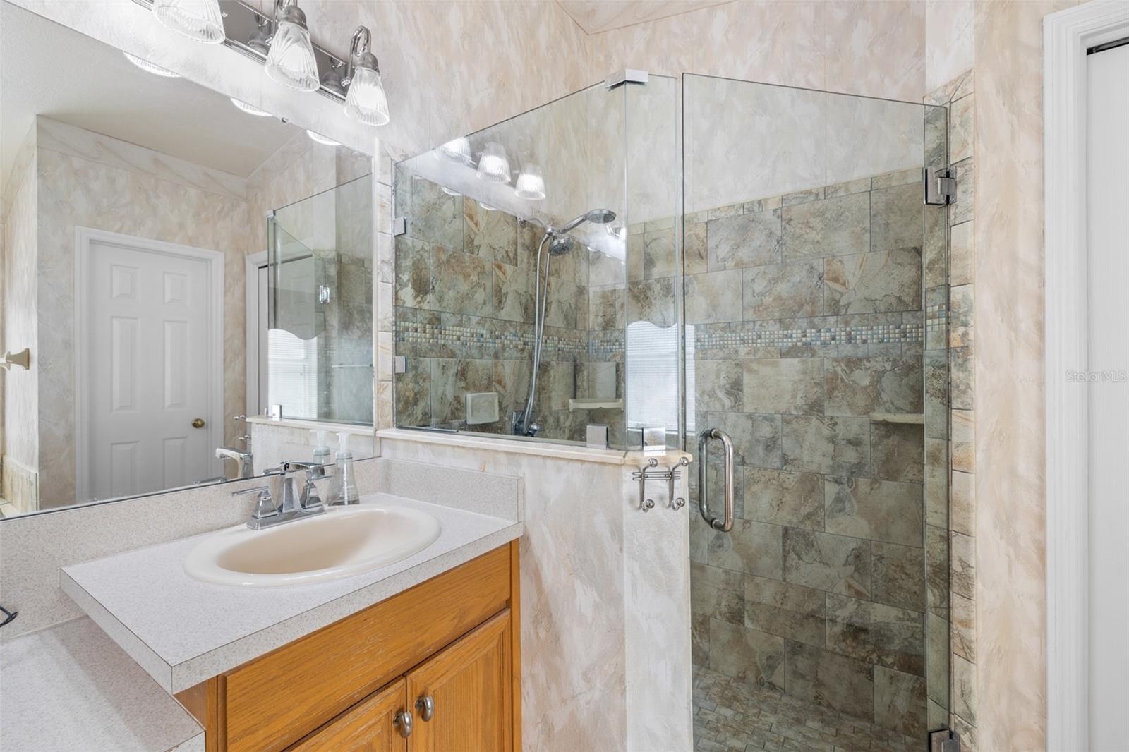 MEADOW POINTE PRCL 18 UNIT 01 & 03 - Residential