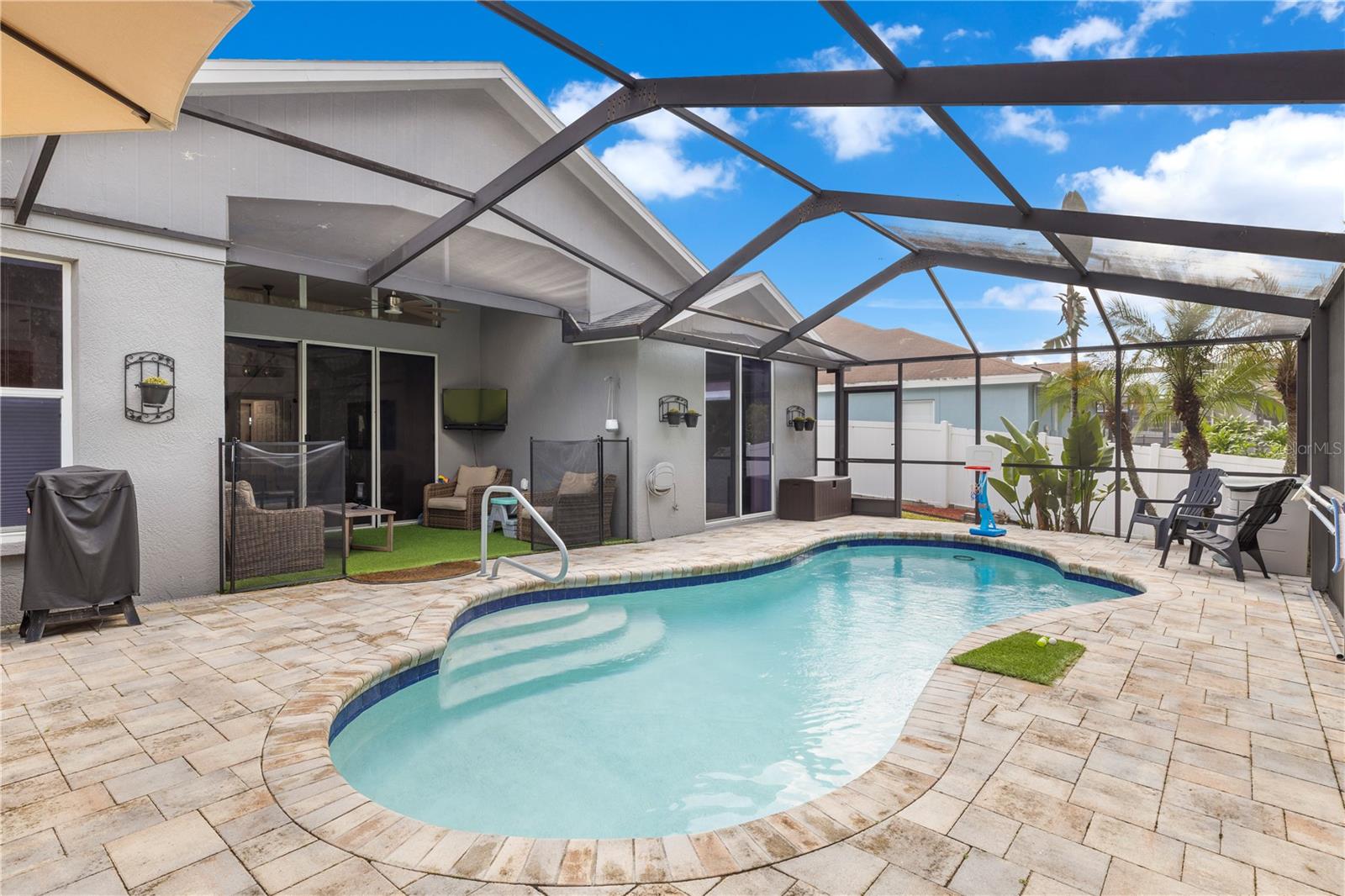 MEADOW POINTE PRCL 18 UNIT 01 & 03 - Residential