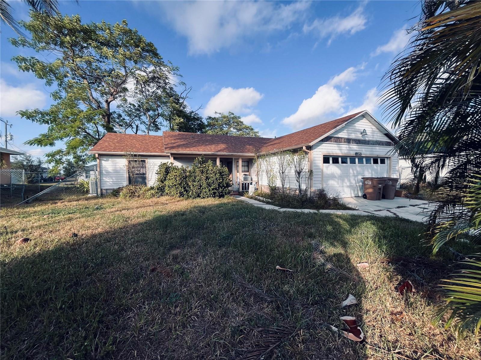CAPE CORAL - Residential