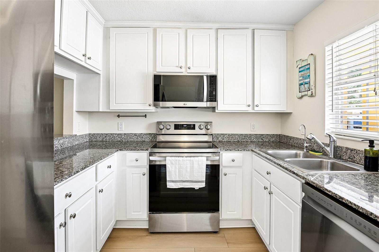COQUINA KEY TWNHMS - Residential