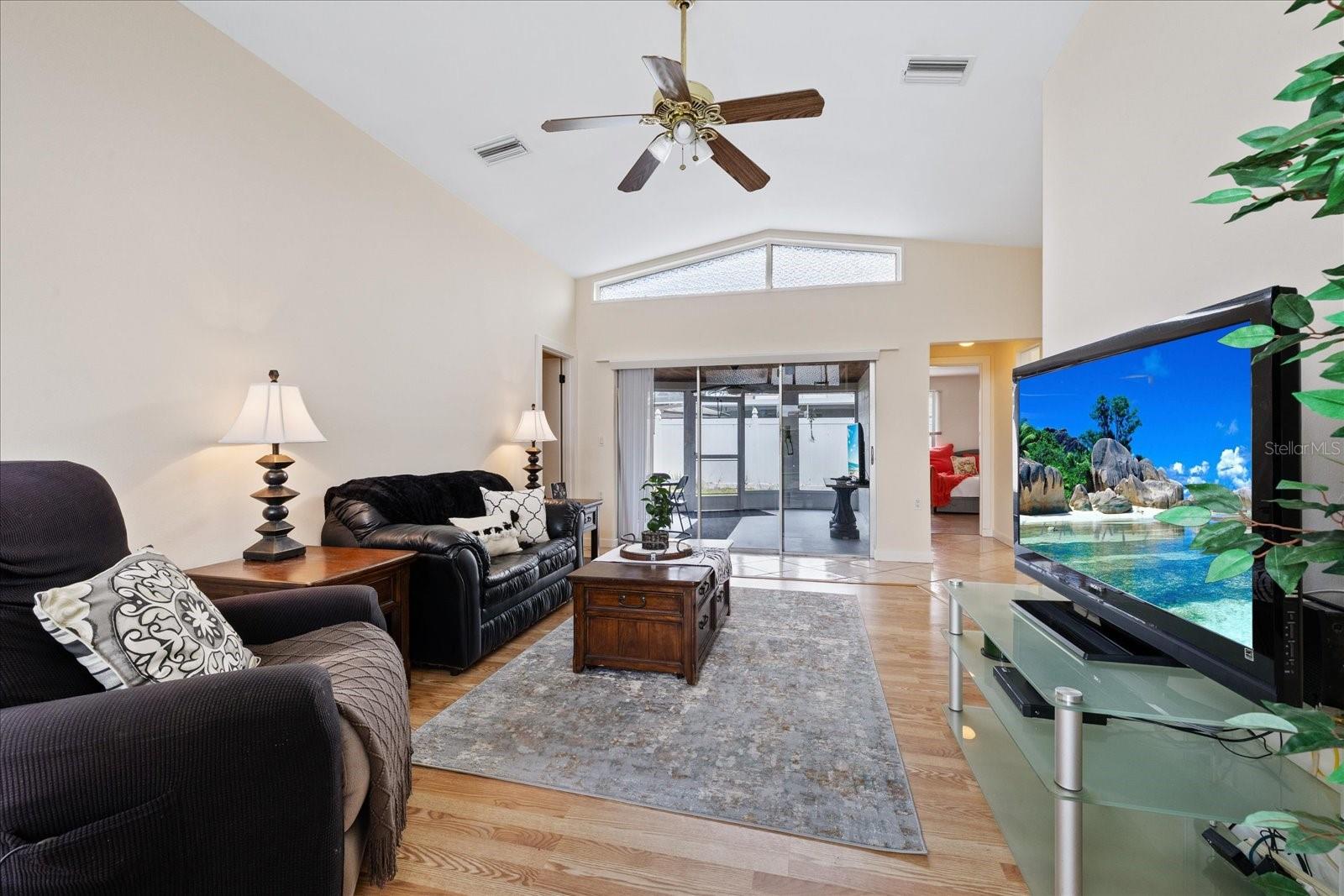 LA VILLA GARDENS - Residential