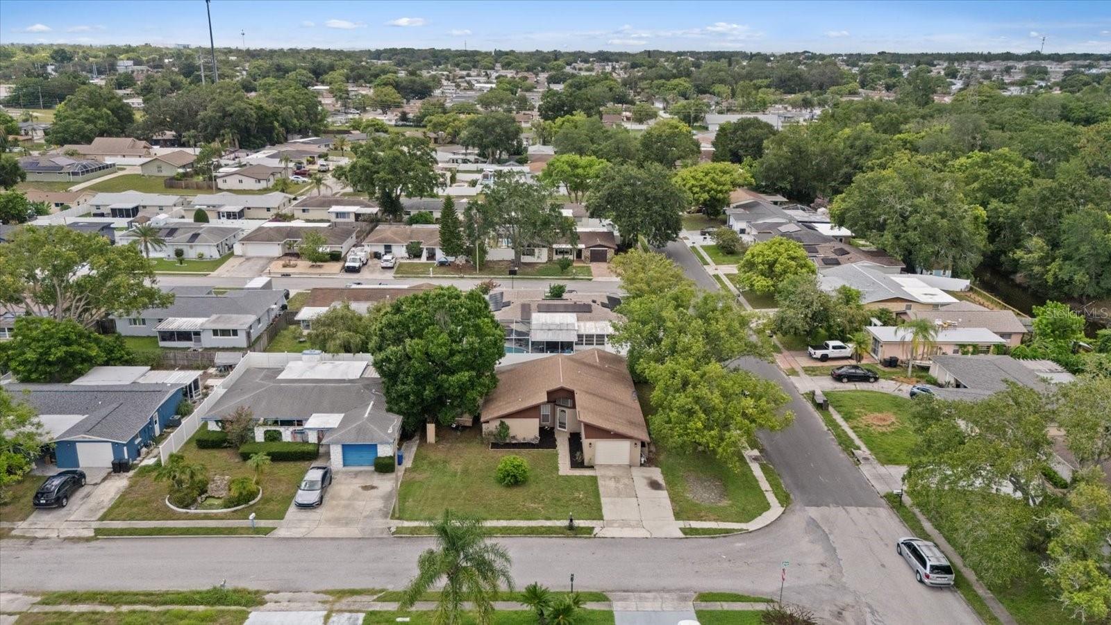 LA VILLA GARDENS - Residential