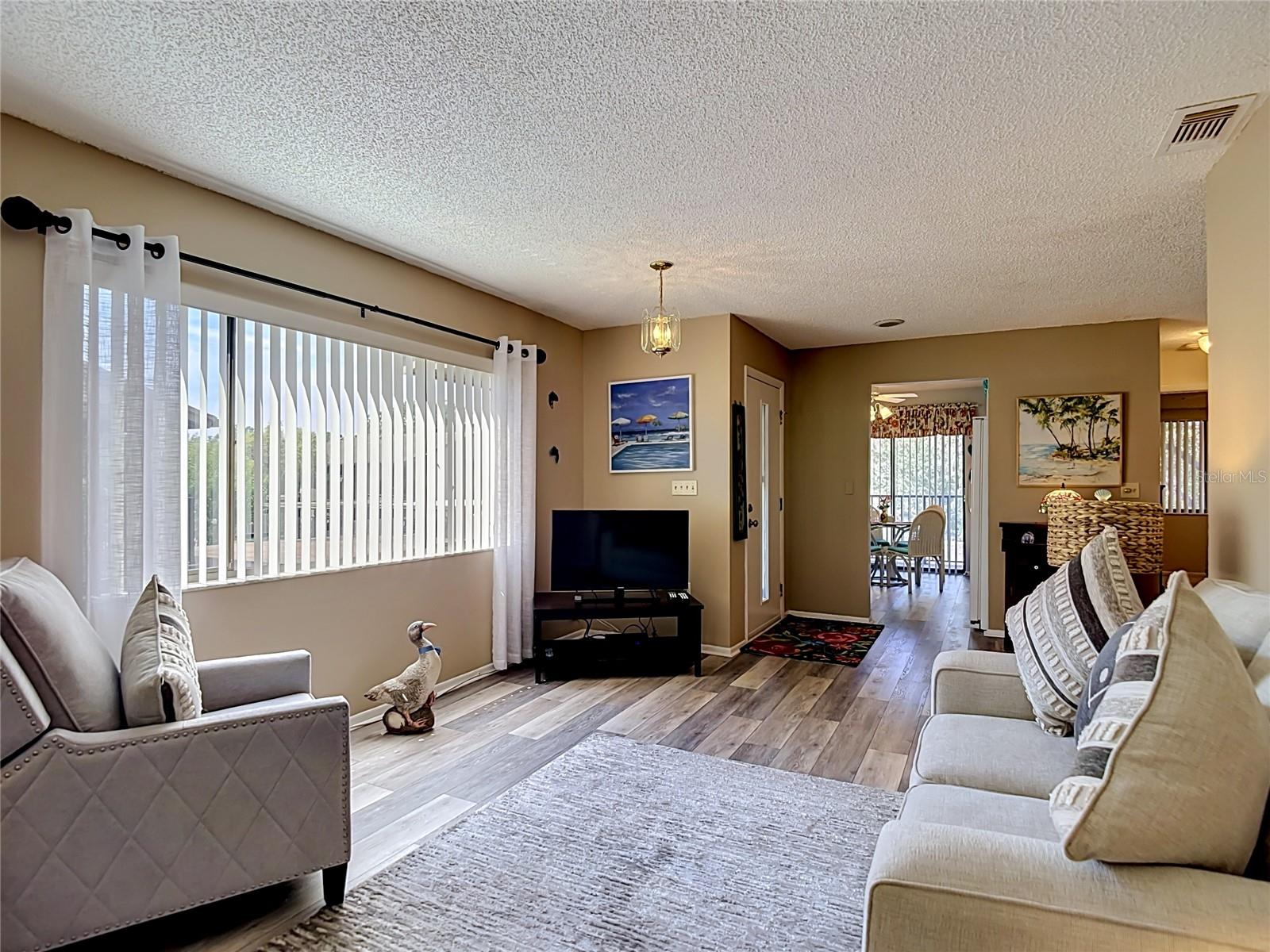 BEACON WOODS WEDGEWOOD CONDO - Residential
