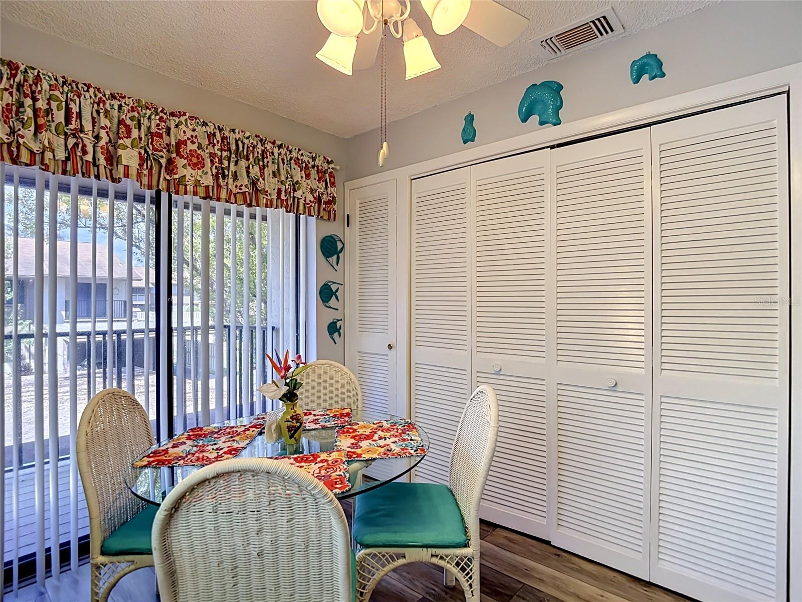 BEACON WOODS WEDGEWOOD CONDO - Residential