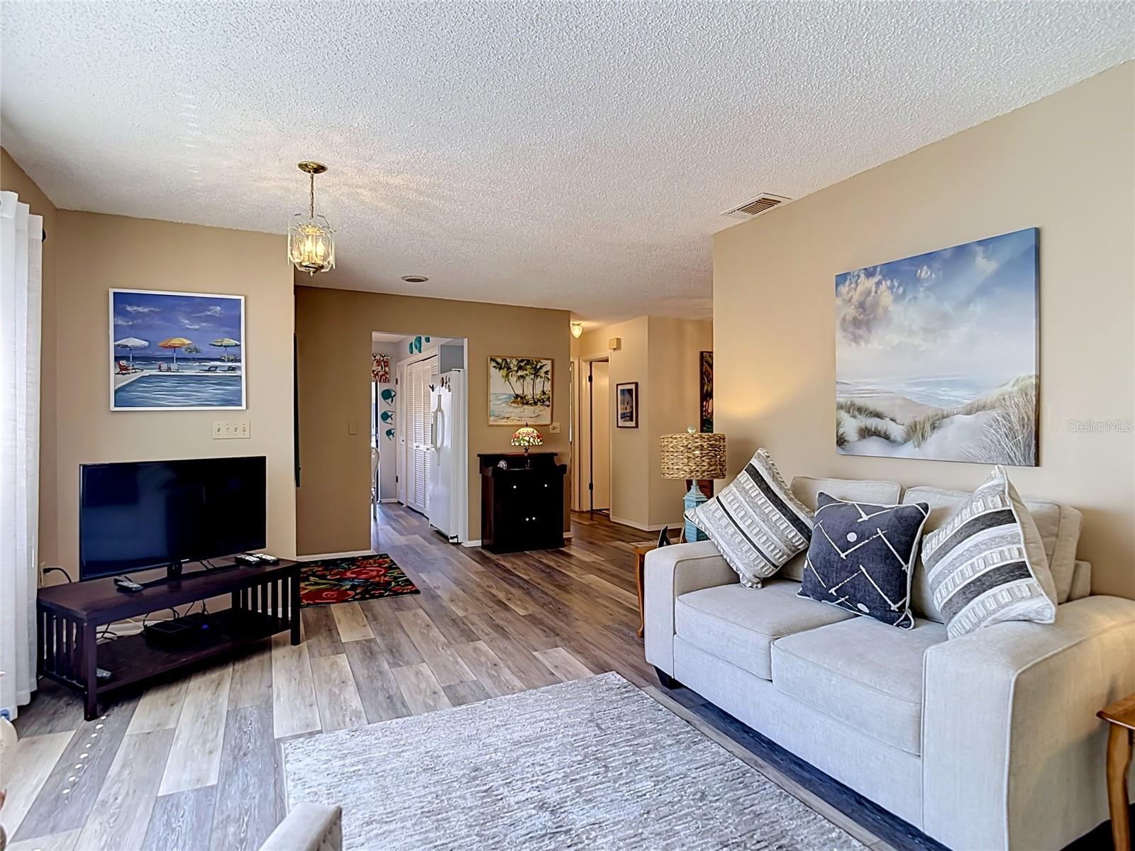 BEACON WOODS WEDGEWOOD CONDO - Residential