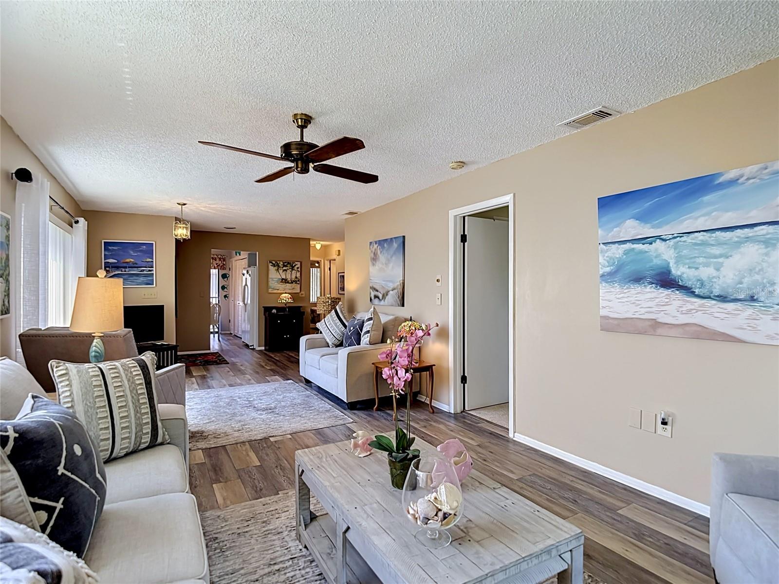 BEACON WOODS WEDGEWOOD CONDO - Residential