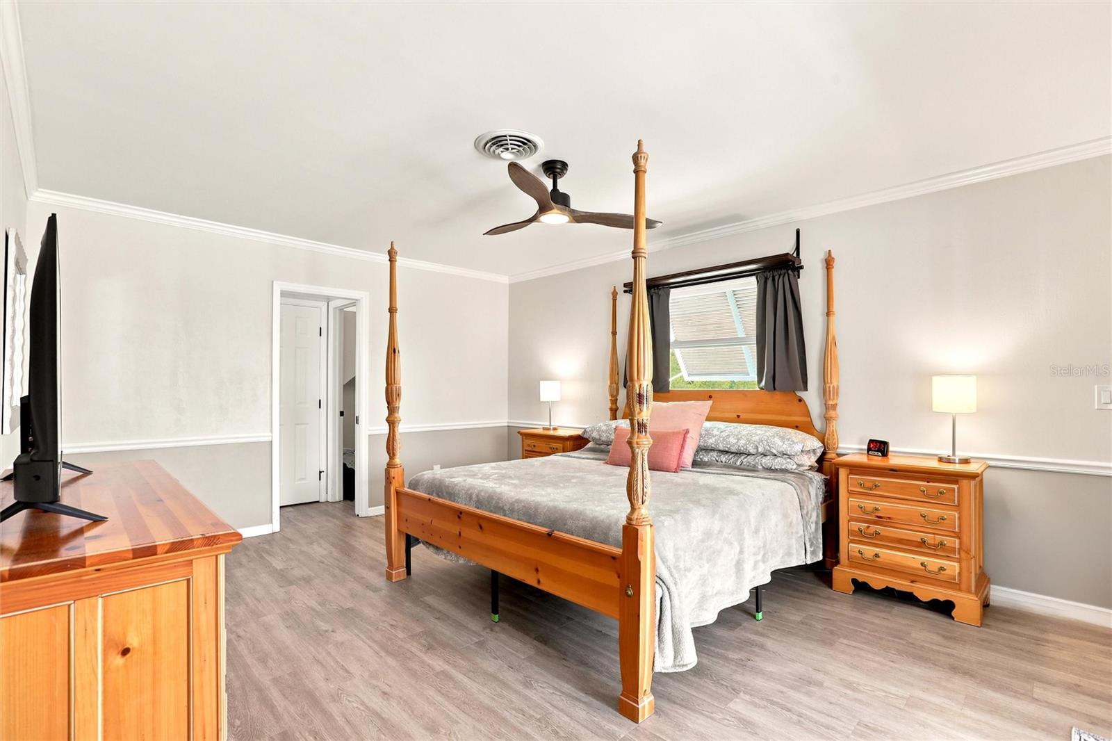 CLINTWOOD ACRES - Residential