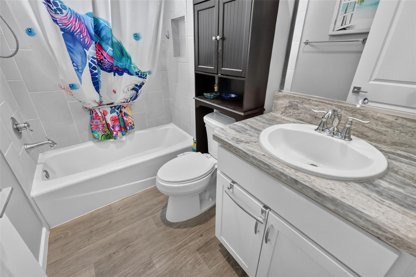 OXFORD OAKS PH 2 - Residential