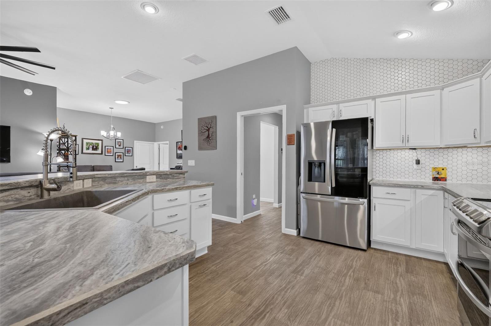 OXFORD OAKS PH 2 - Residential