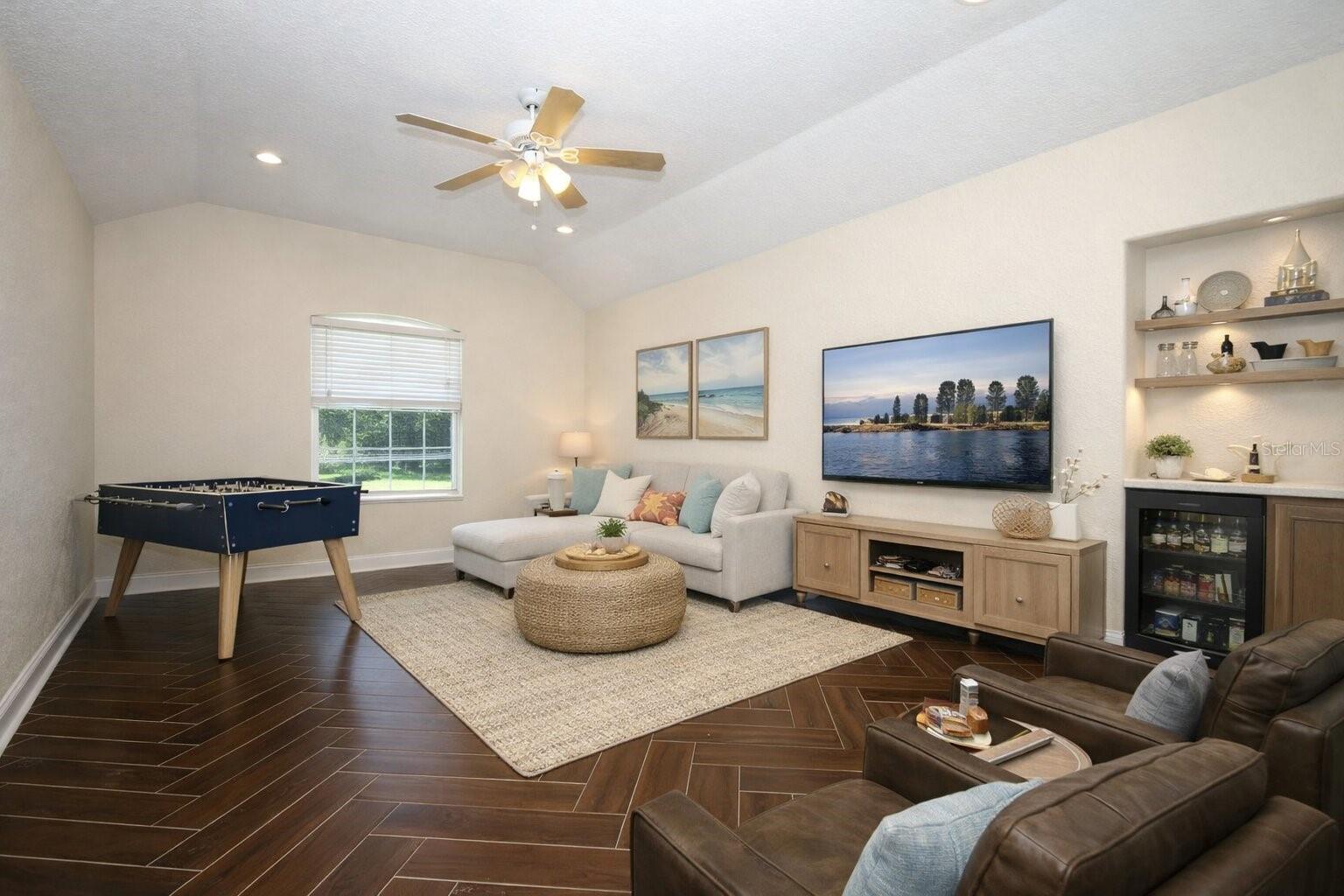 OAKLAND POINTE - Residential