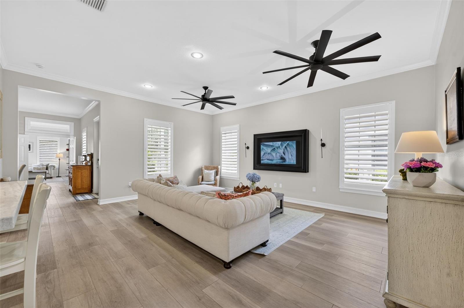 CHARLESTON PLACE - Residential Lease