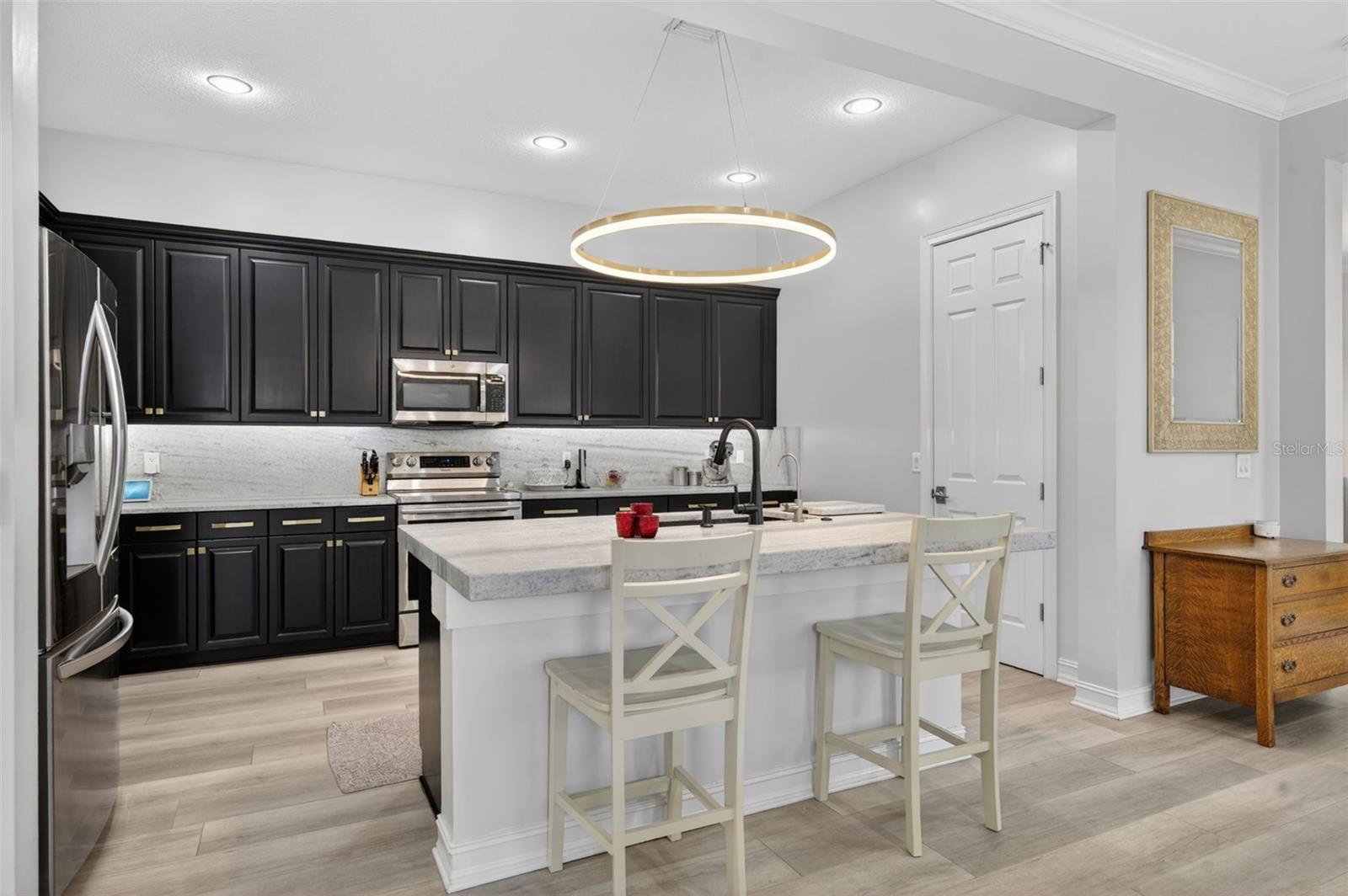 CHARLESTON PLACE - Residential Lease