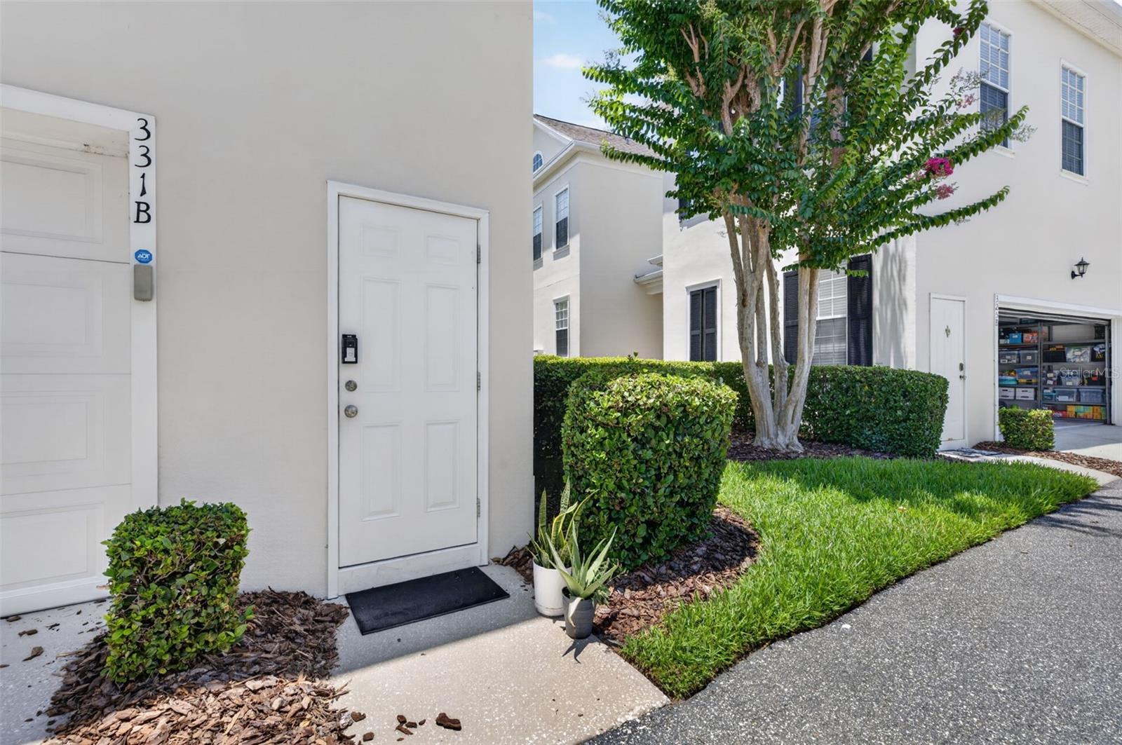 CHARLESTON PLACE - Residential Lease