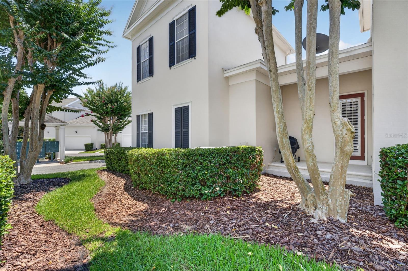 CHARLESTON PLACE - Residential Lease