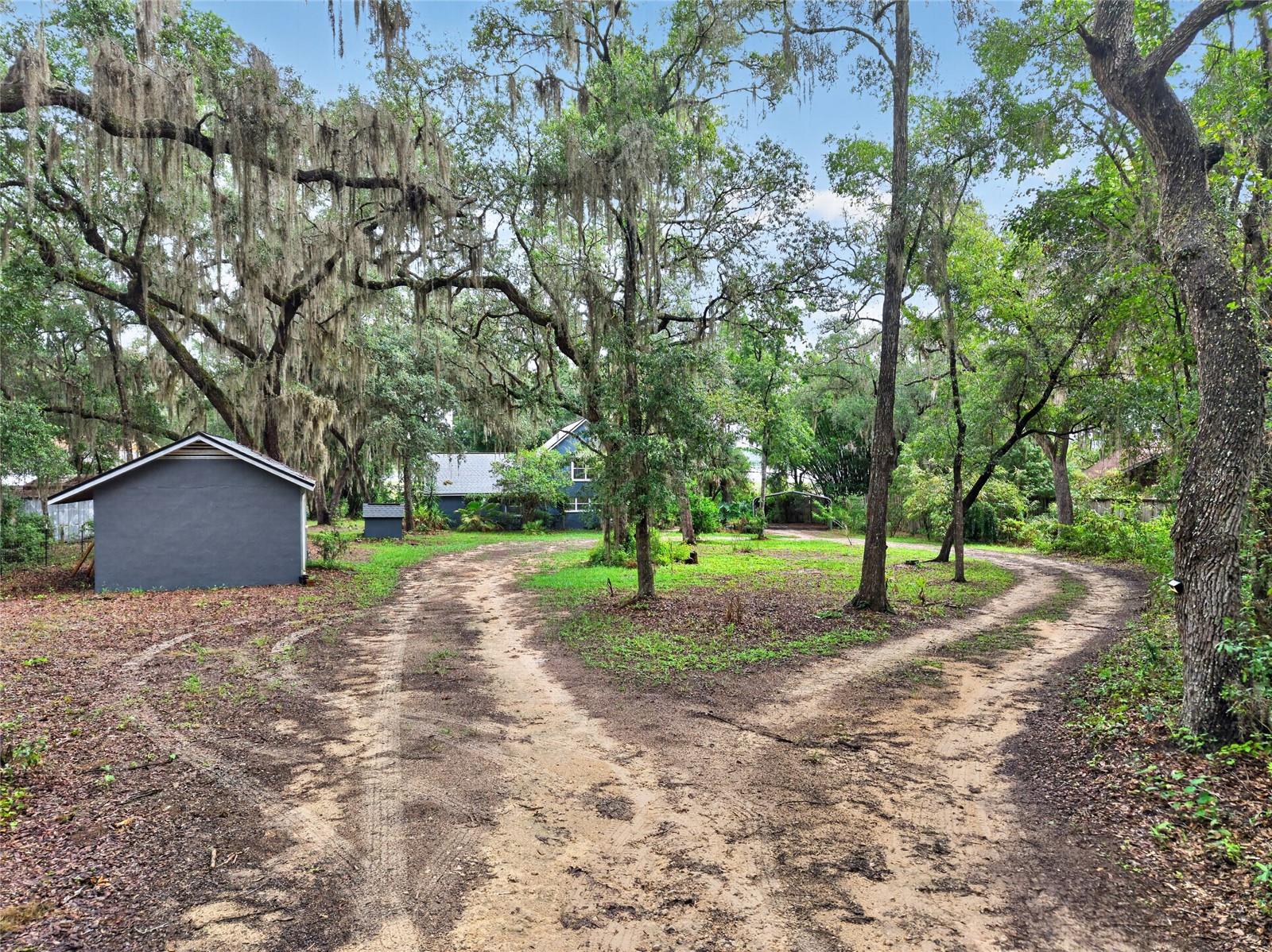 LONG POND OAKS - Residential
