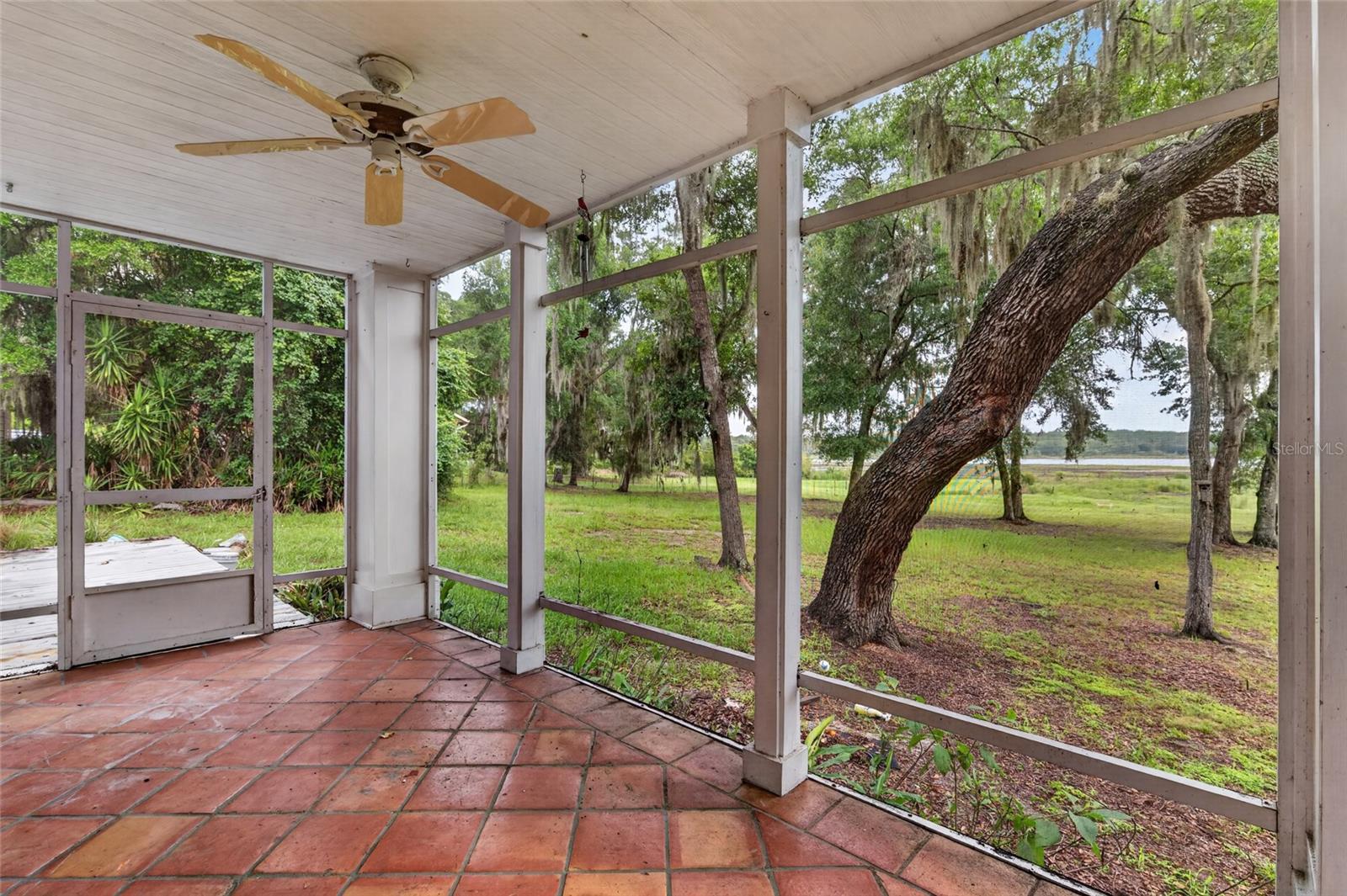LONG POND OAKS - Residential