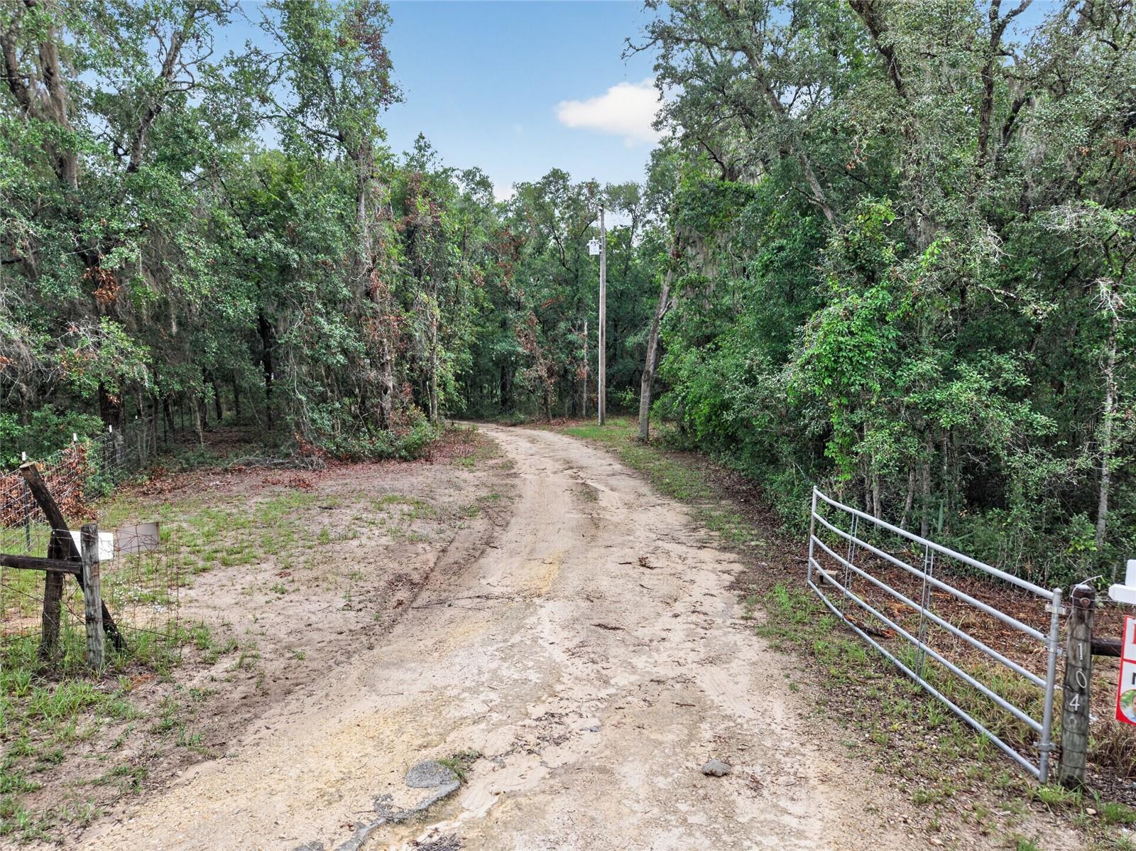 LONG POND OAKS - Residential