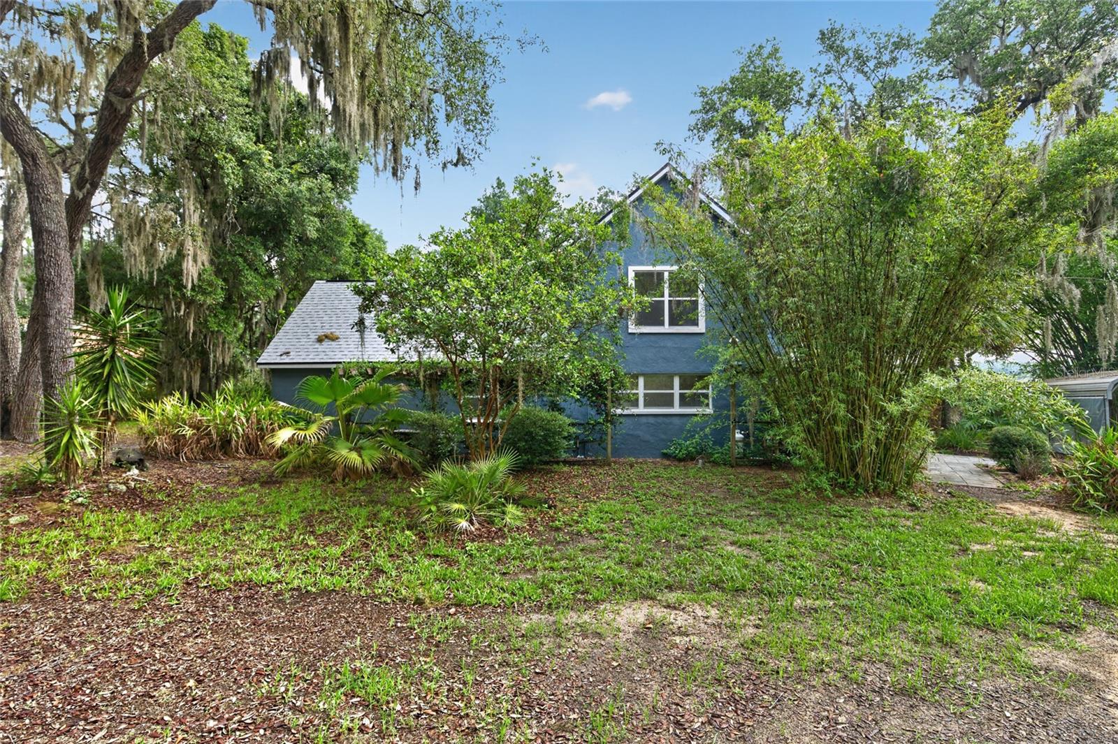 LONG POND OAKS - Residential