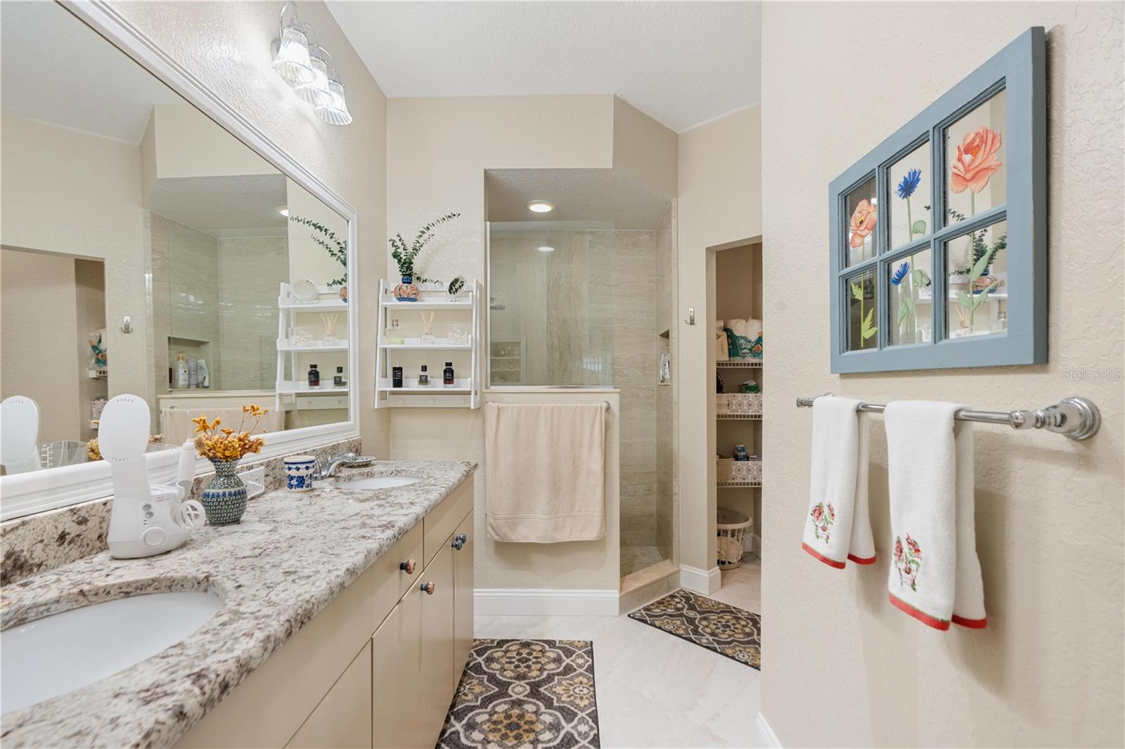 TWNHMS BY GULF SAND PEBBLE PRCL 01 - Residential