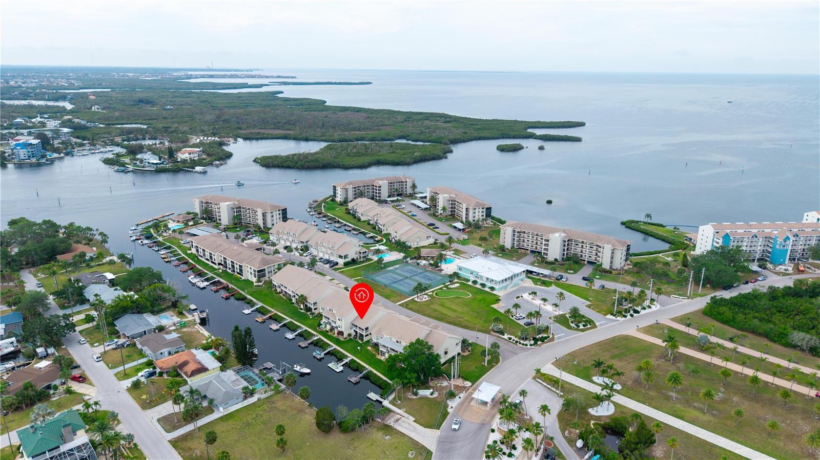 TWNHMS BY GULF SAND PEBBLE PRCL 01 - Residential