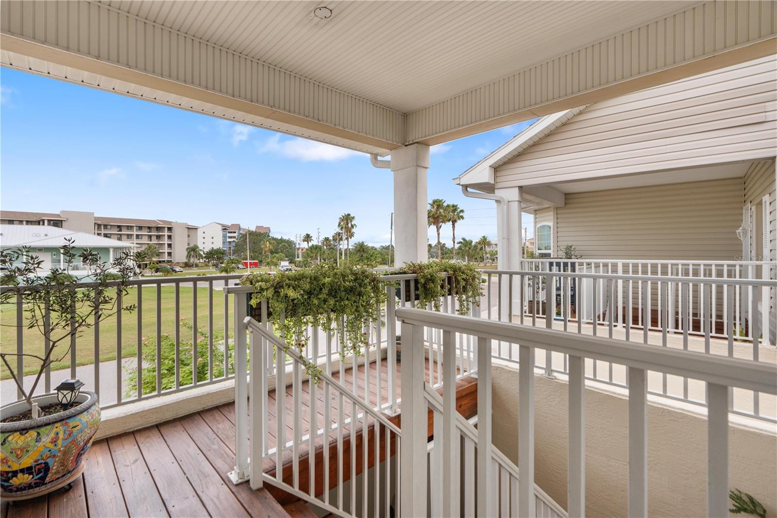 TWNHMS BY GULF SAND PEBBLE PRCL 01 - Residential