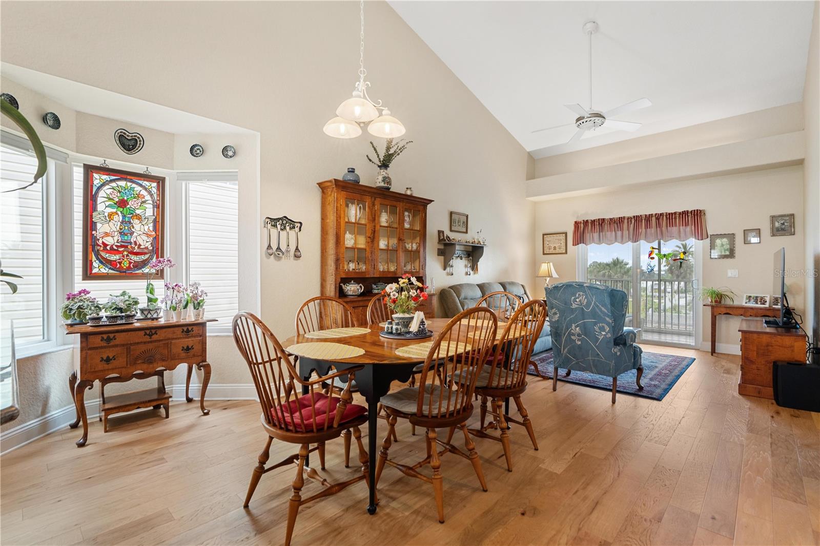 TWNHMS BY GULF SAND PEBBLE PRCL 01 - Residential