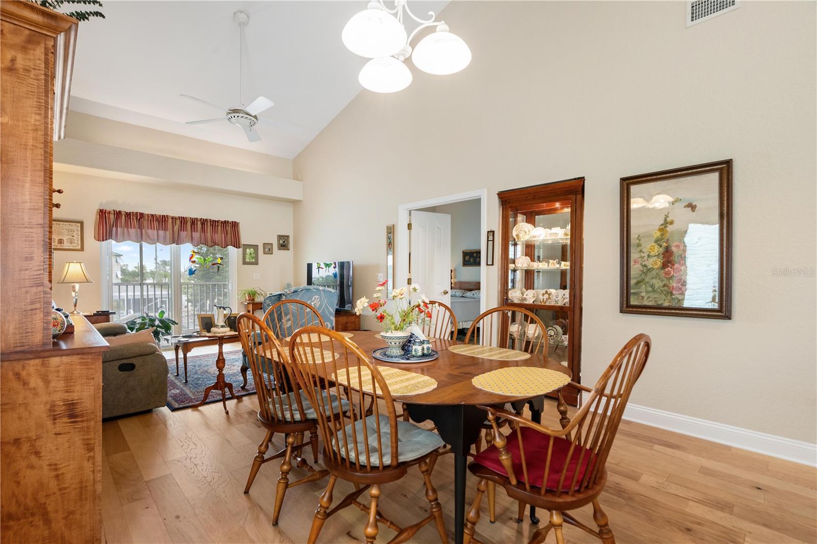 TWNHMS BY GULF SAND PEBBLE PRCL 01 - Residential