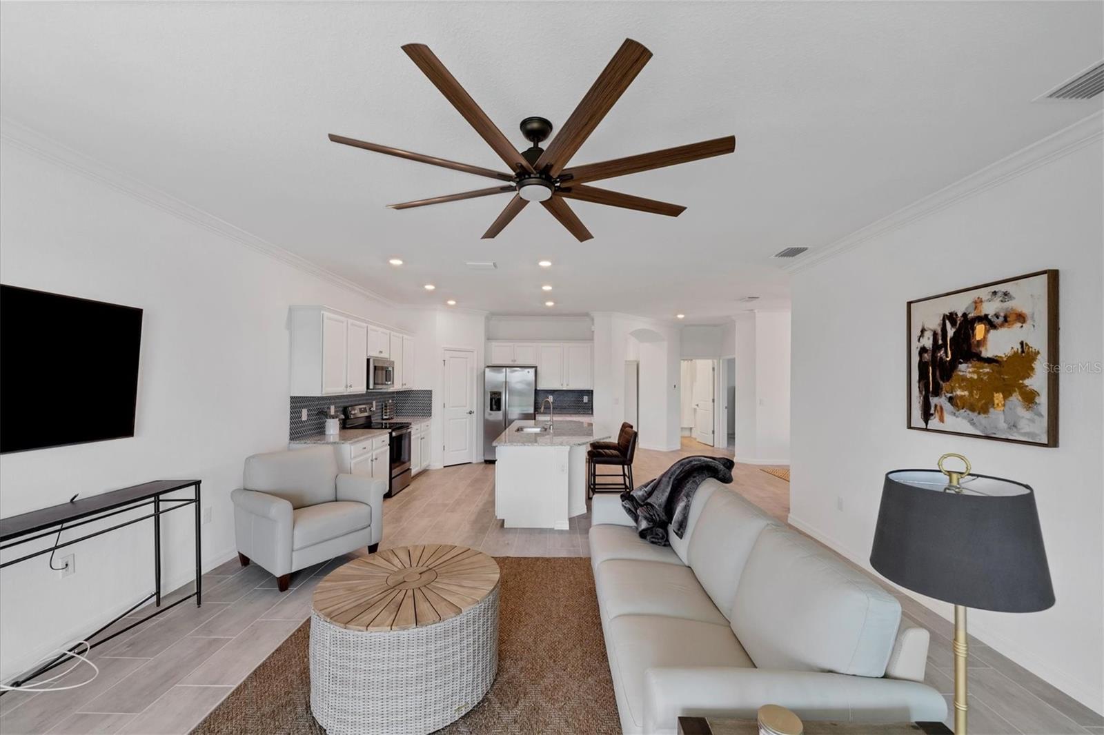 SARASOTA NATIONAL PH 13-B - Residential