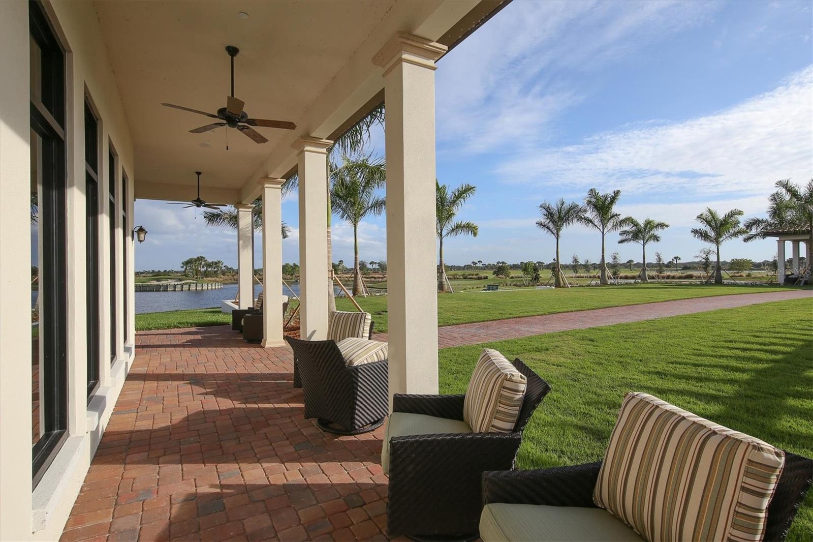 SARASOTA NATIONAL PH 13-B - Residential