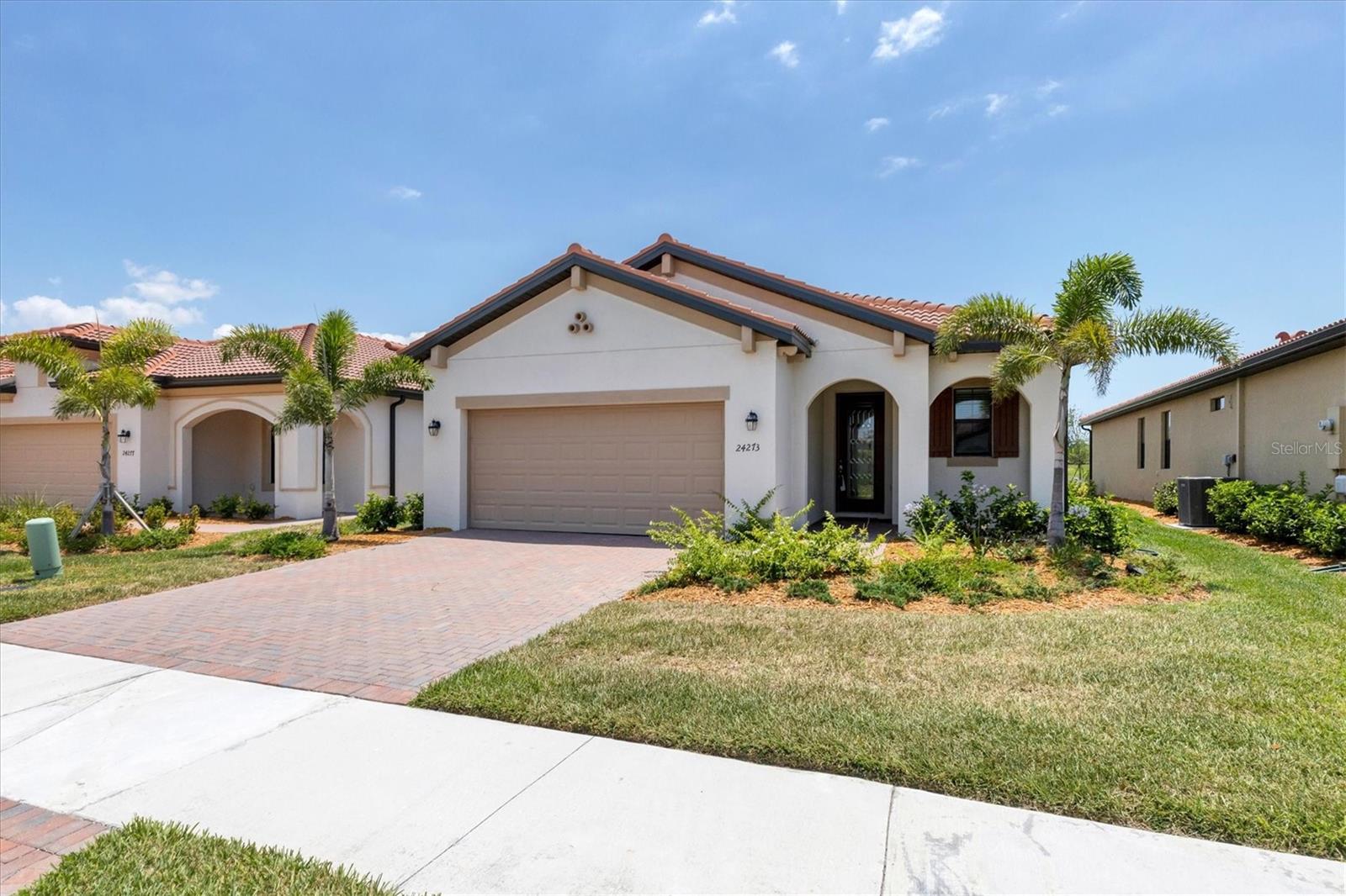 SARASOTA NATIONAL PH 13-B - Residential