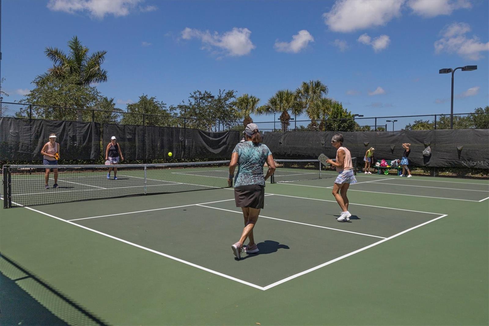 SARASOTA NATIONAL PH 13-B - Residential