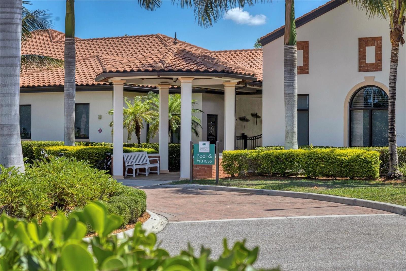 SARASOTA NATIONAL PH 13-B - Residential