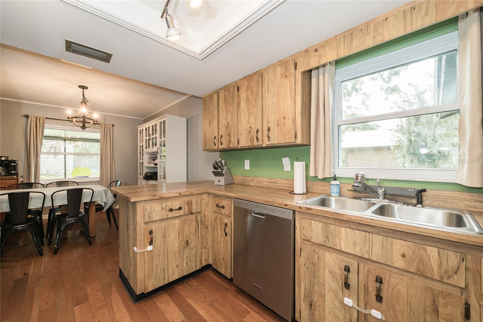 WOODFIELD VILLAGE UNIT II - Residential