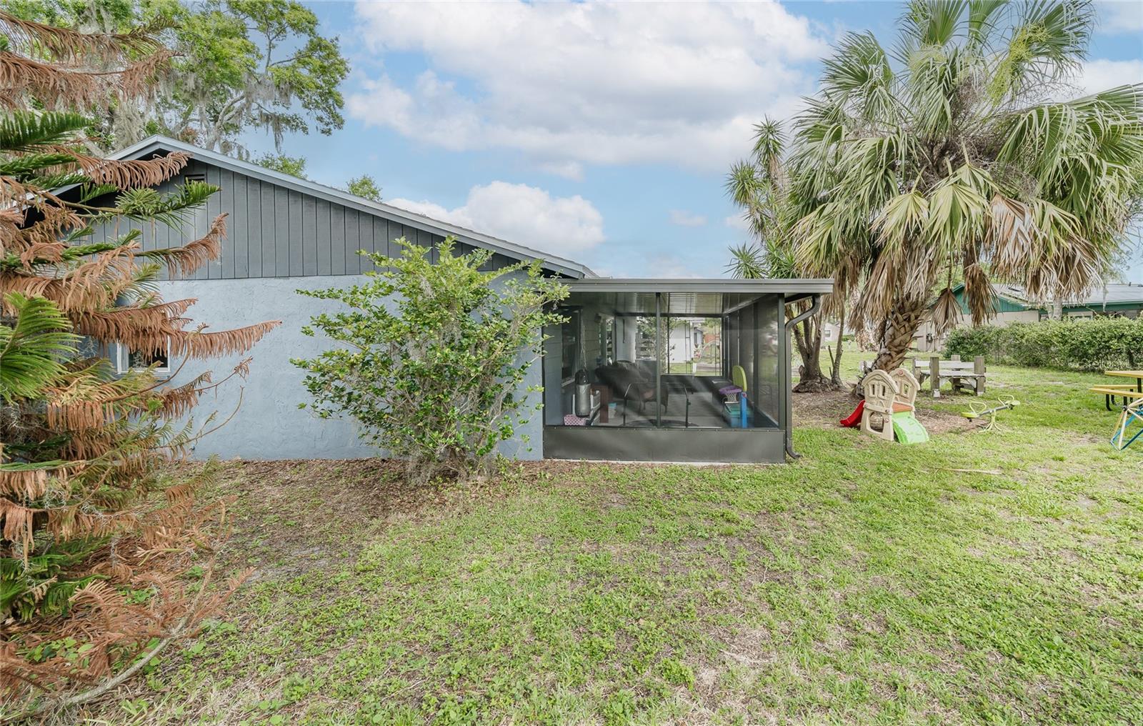 WOODFIELD VILLAGE UNIT II - Residential