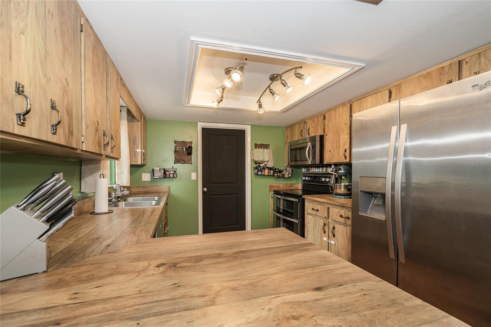 WOODFIELD VILLAGE UNIT II - Residential