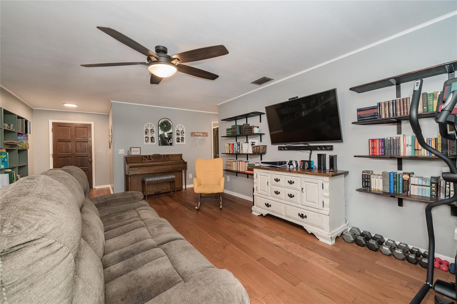 WOODFIELD VILLAGE UNIT II - Residential