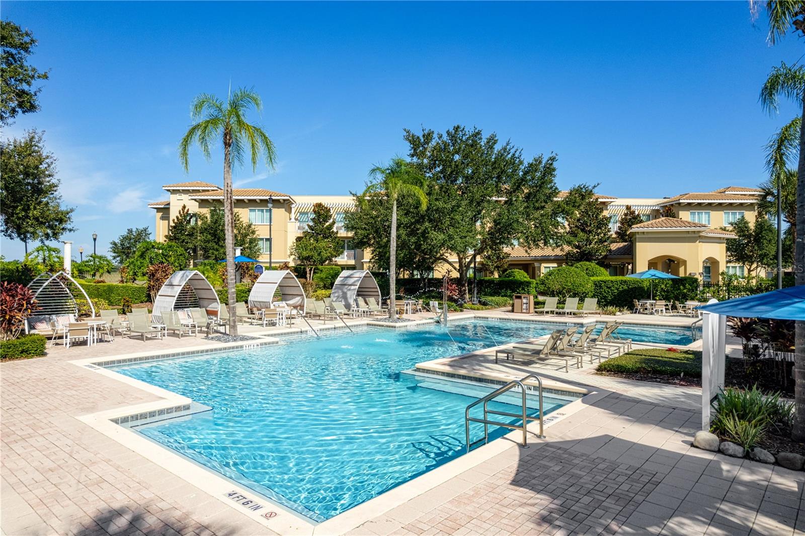 CHAMPIONSGATE VILLAS BLDG 1 A HOTEL CONDO - Residential