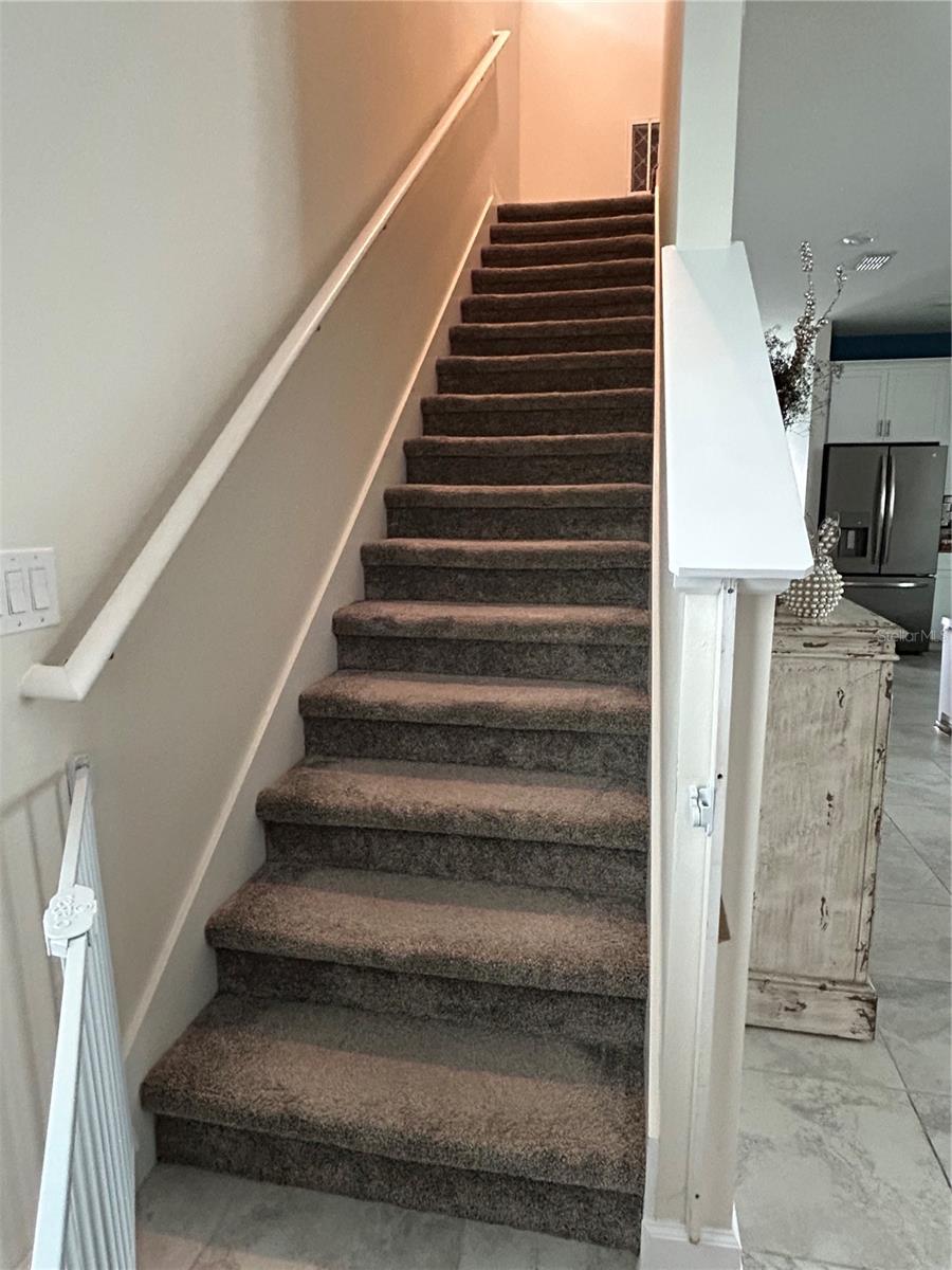 STOREY PK-PH 5 - Residential