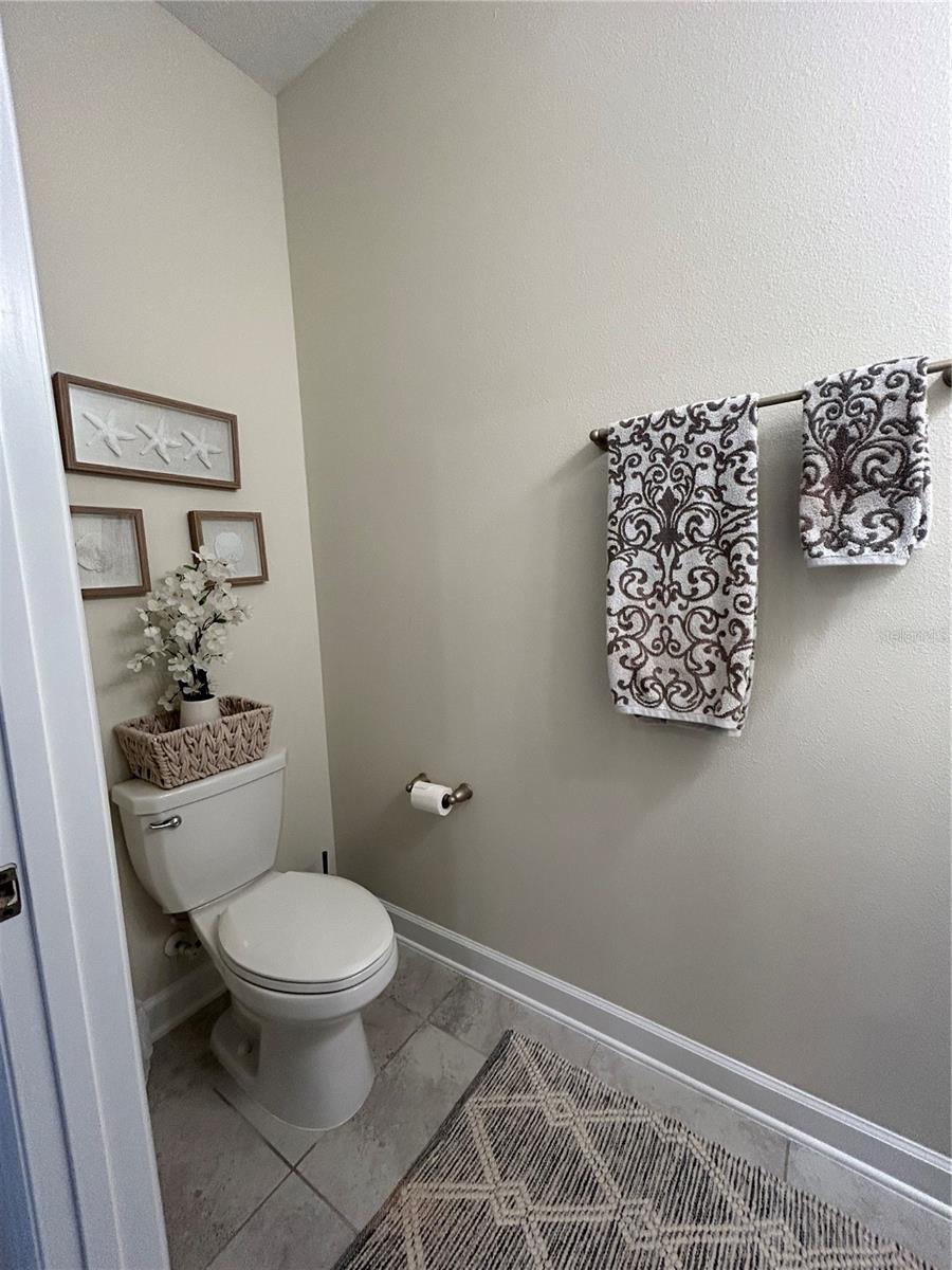 STOREY PK-PH 5 - Residential