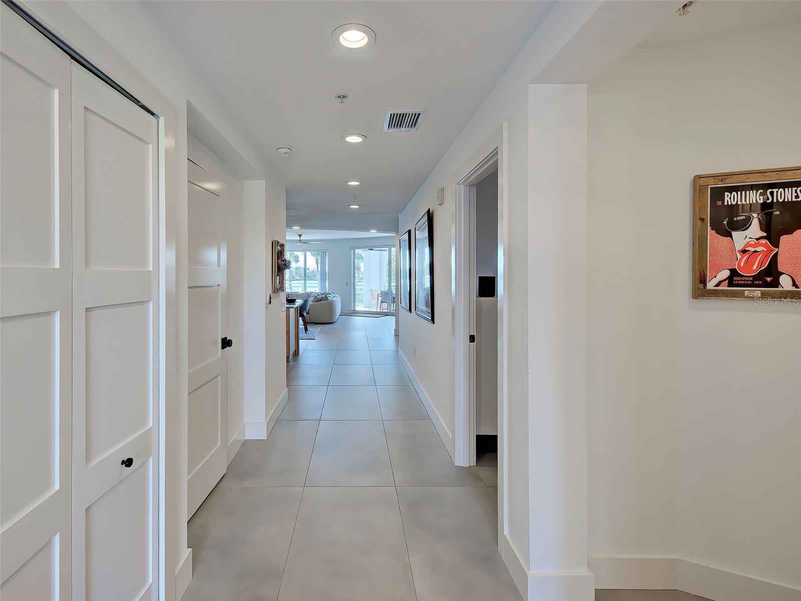 THE HARBOR VILLAS AT DONA BAY - Residential