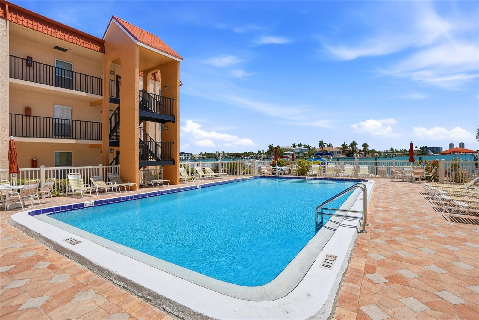 BOCA SHORES CONDO - Residential