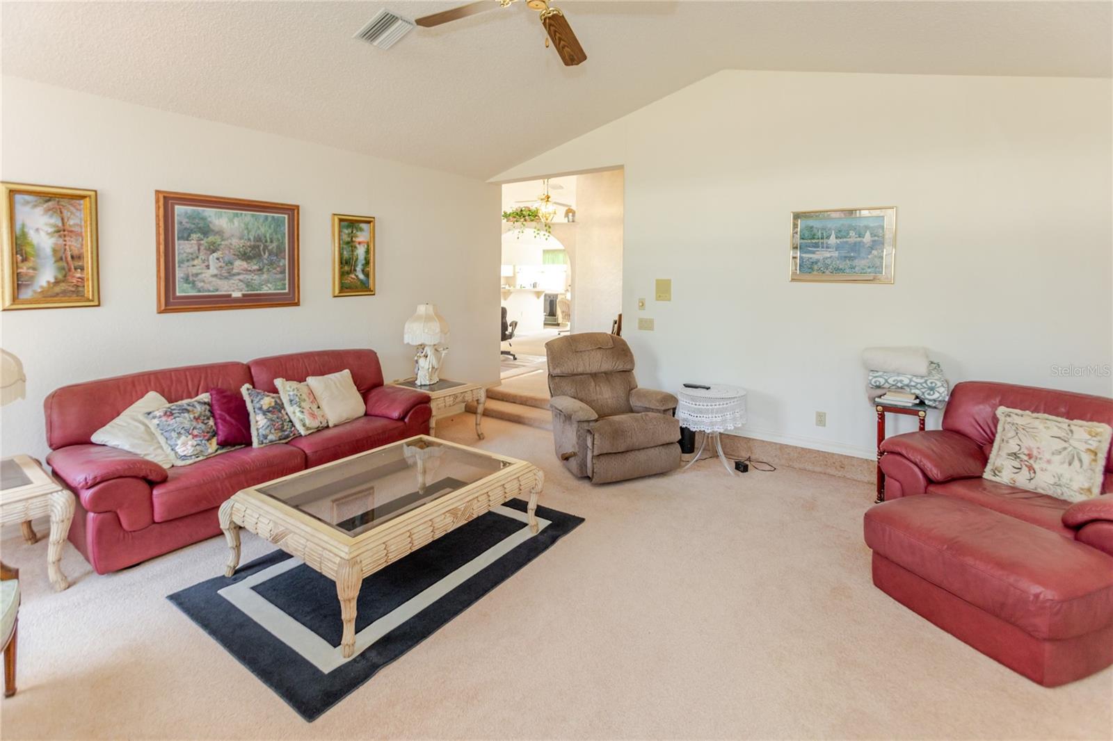 SPRING HILL - Residential