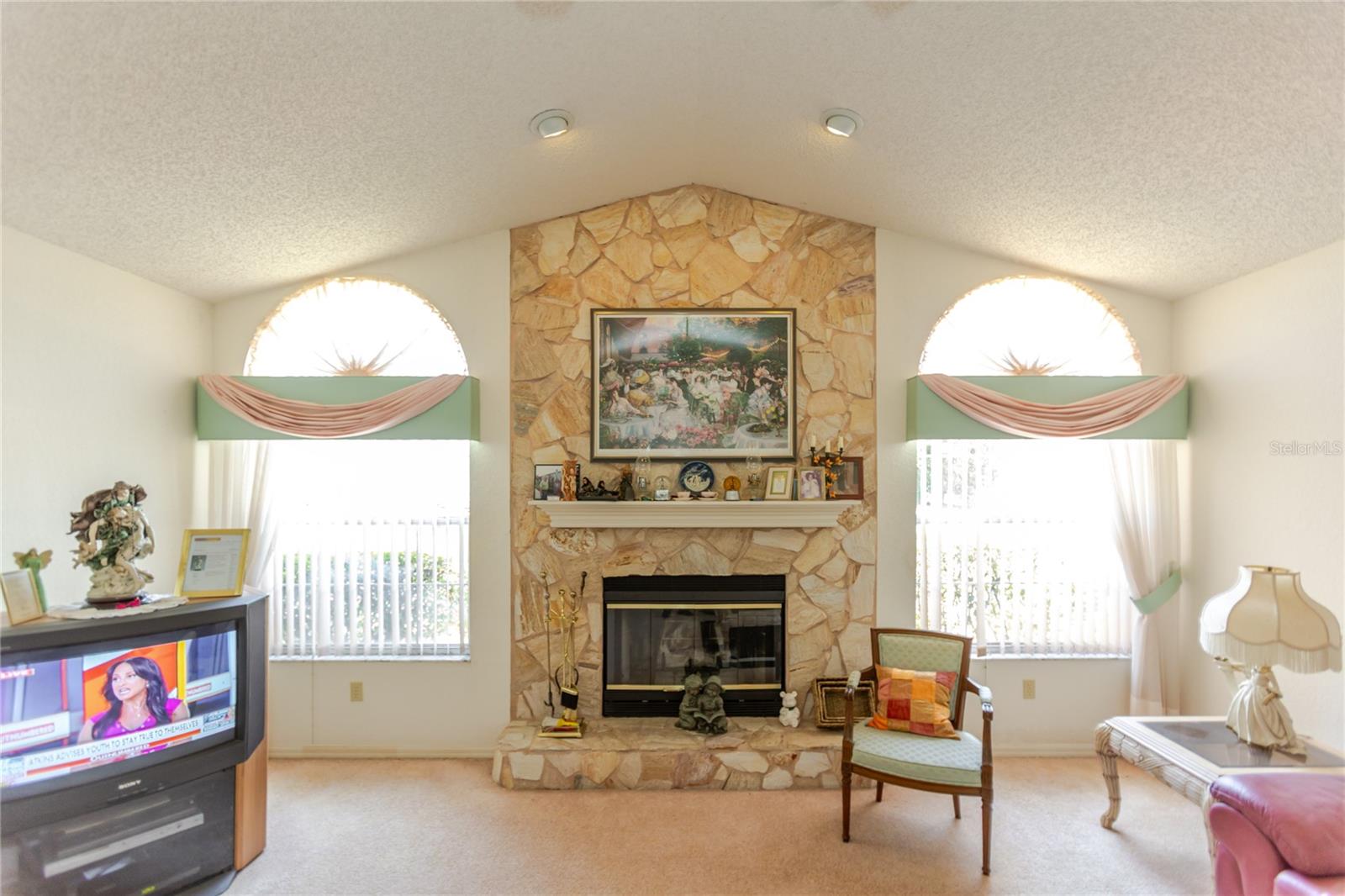 SPRING HILL - Residential