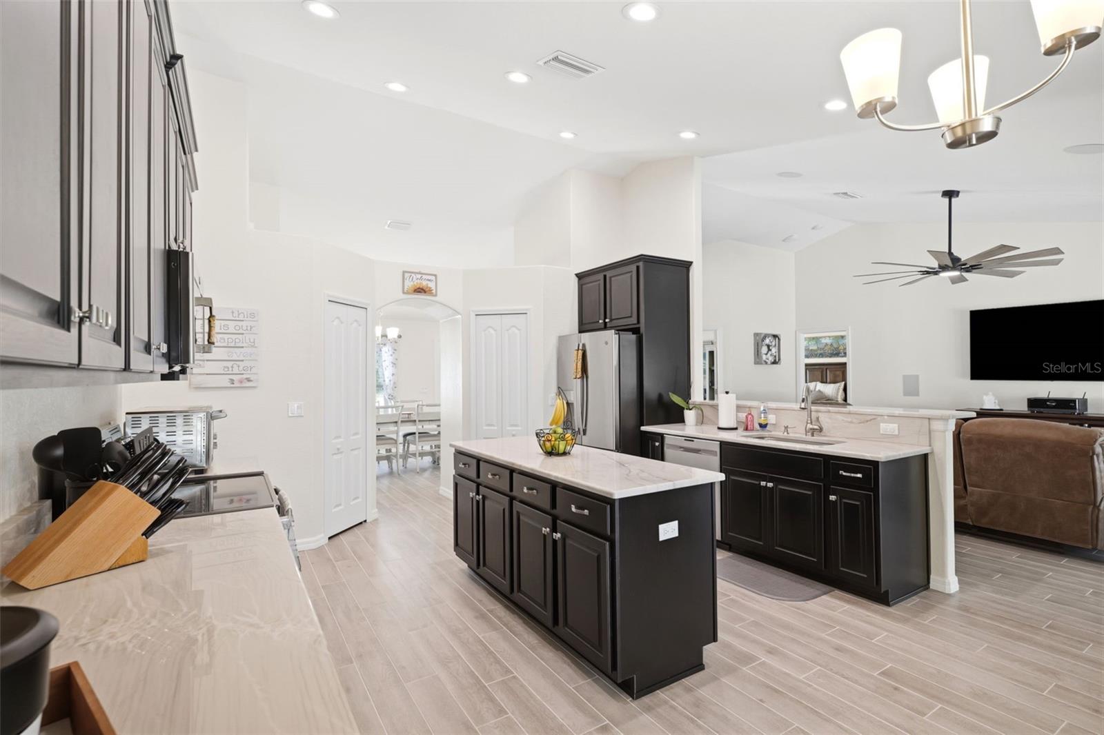 ROYAL HIGHLANDS UNIT 7 - Residential