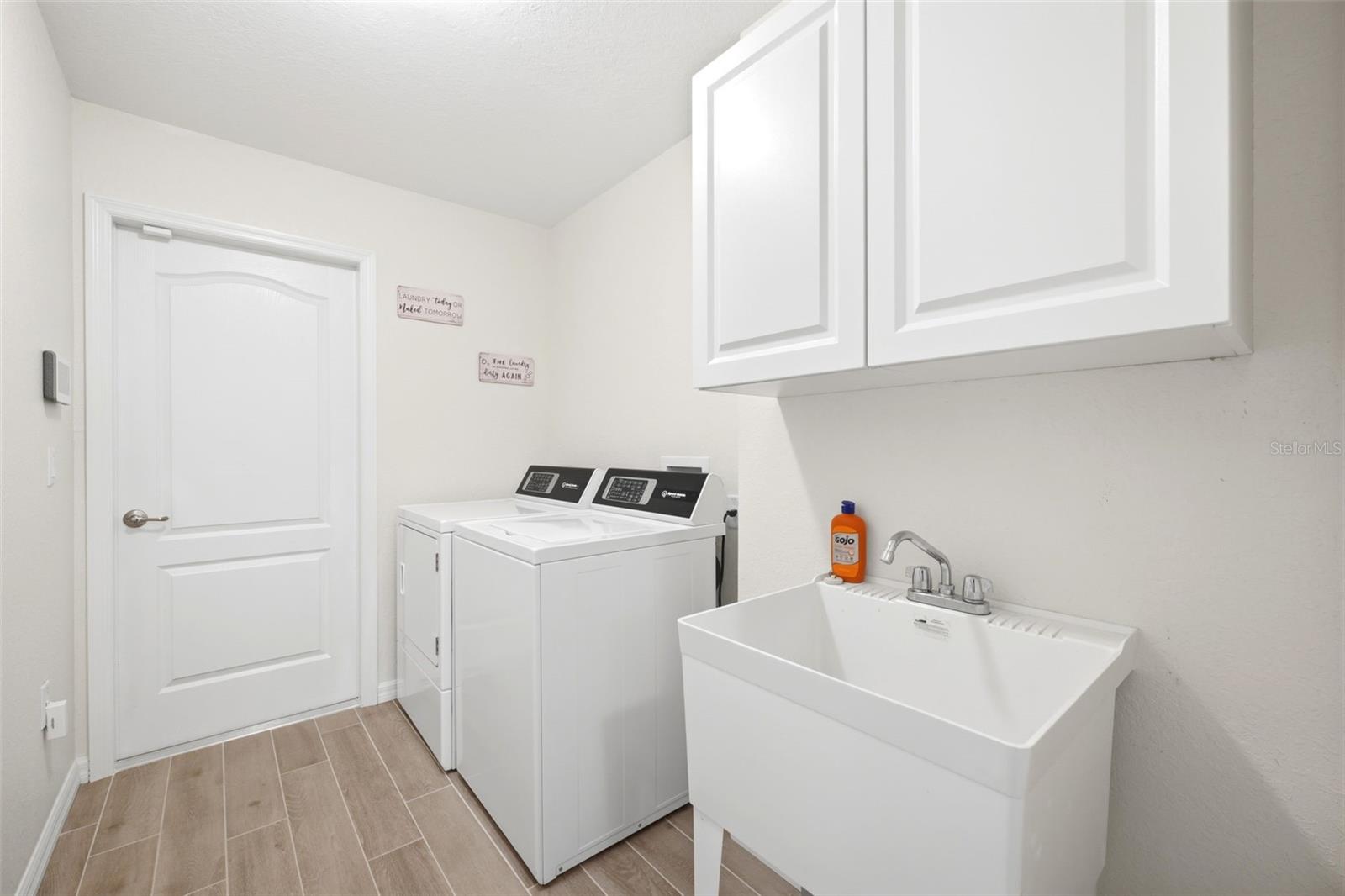 ROYAL HIGHLANDS UNIT 7 - Residential