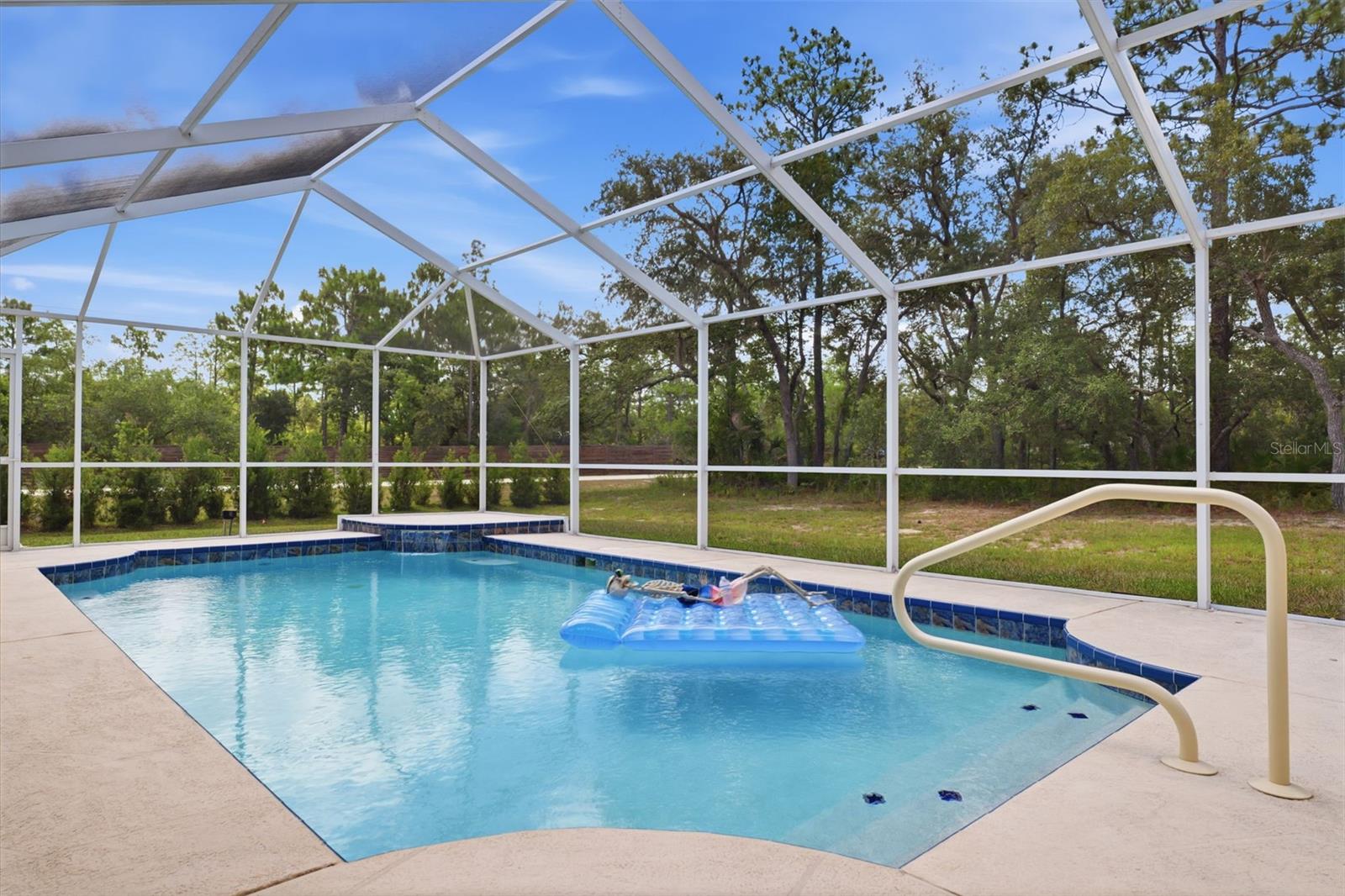 ROYAL HIGHLANDS UNIT 7 - Residential