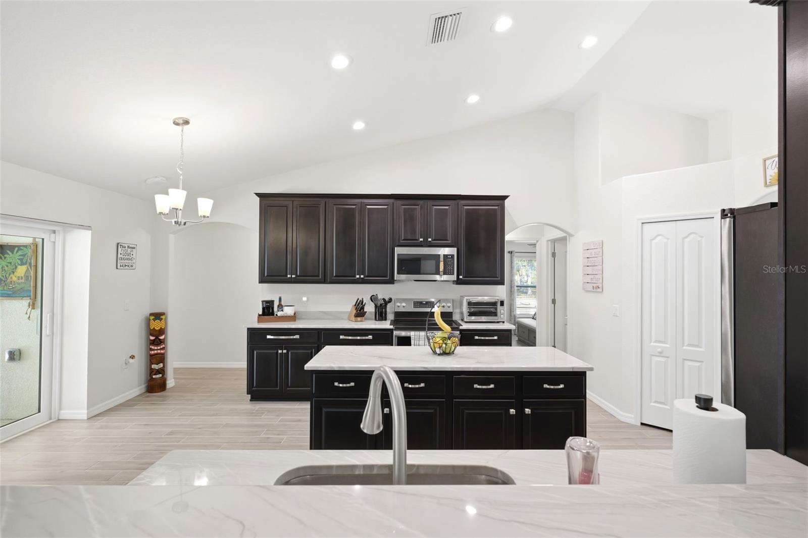 ROYAL HIGHLANDS UNIT 7 - Residential