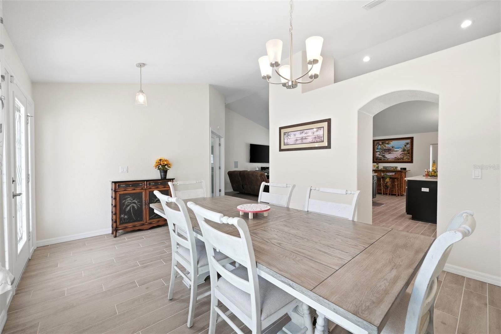 ROYAL HIGHLANDS UNIT 7 - Residential