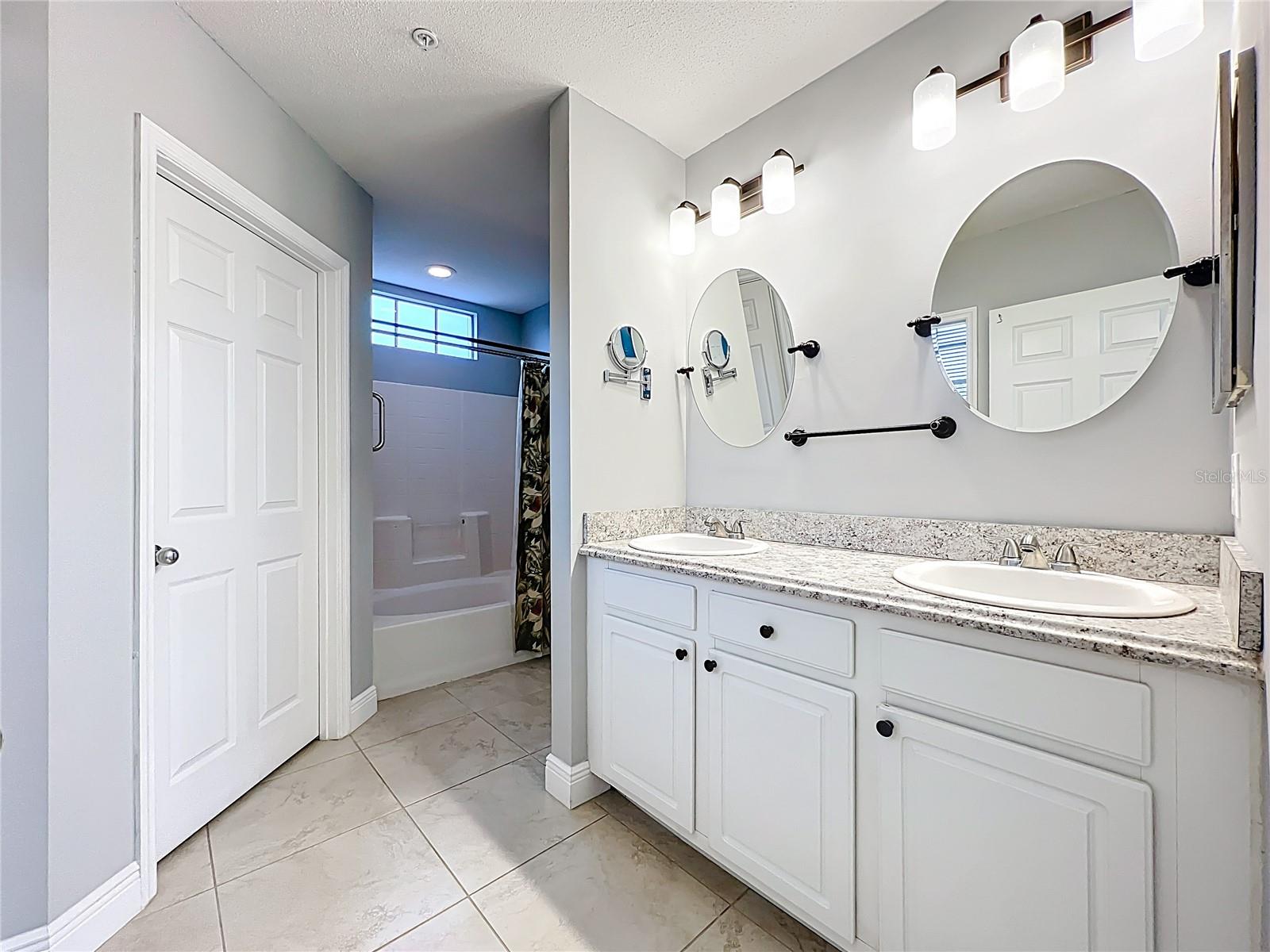 LAS PALMAS OF SARASOTA - Residential