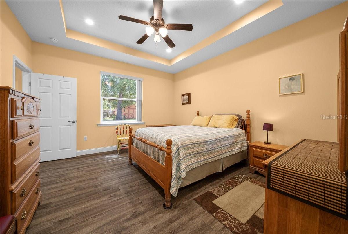 PERRI BUILDERS INC - Residential